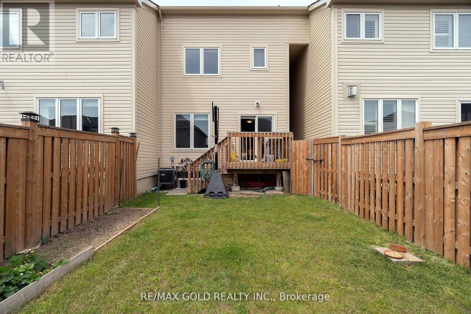 335 Stewart Street Property Photo 16