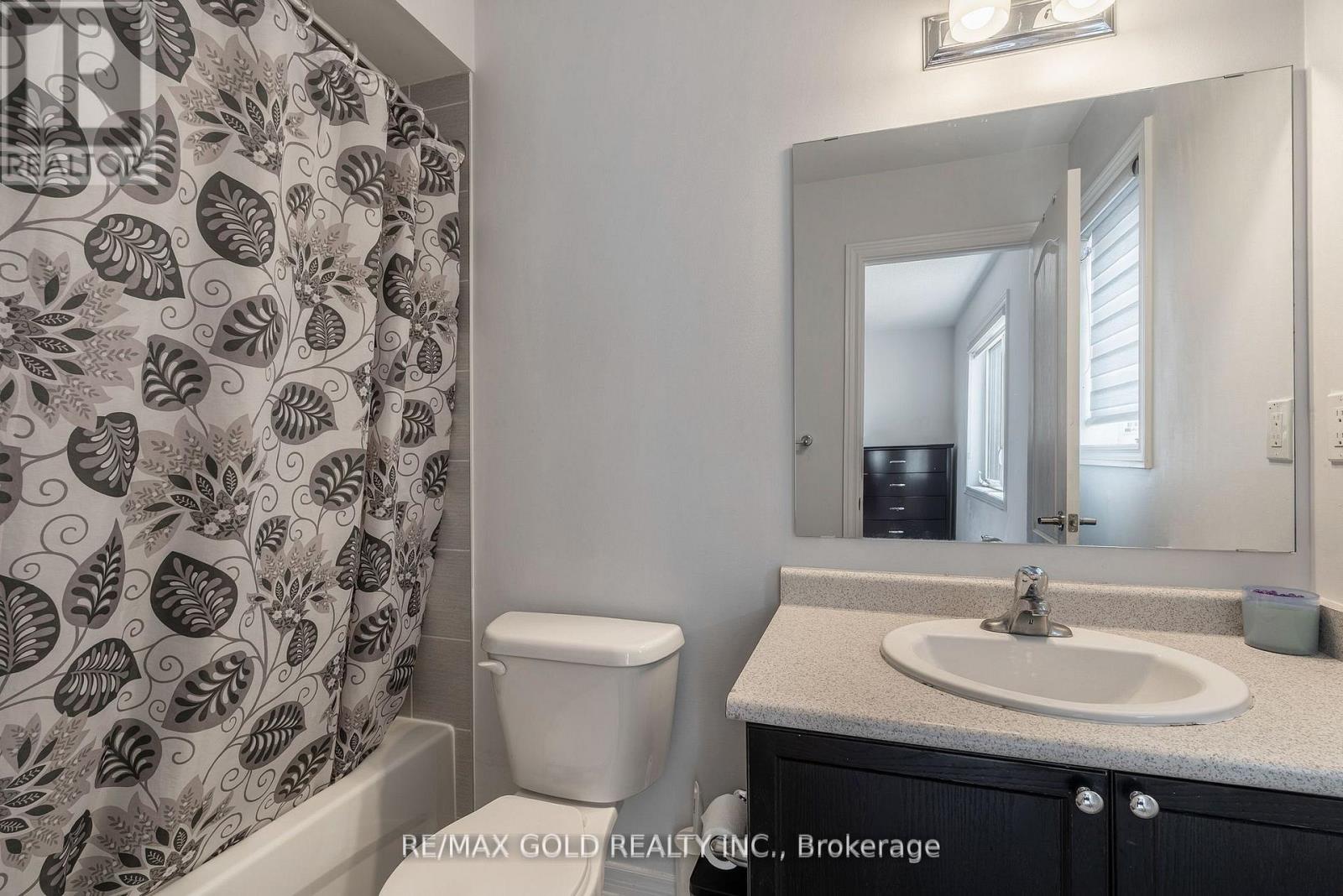 335 Stewart Street Property Photo 21