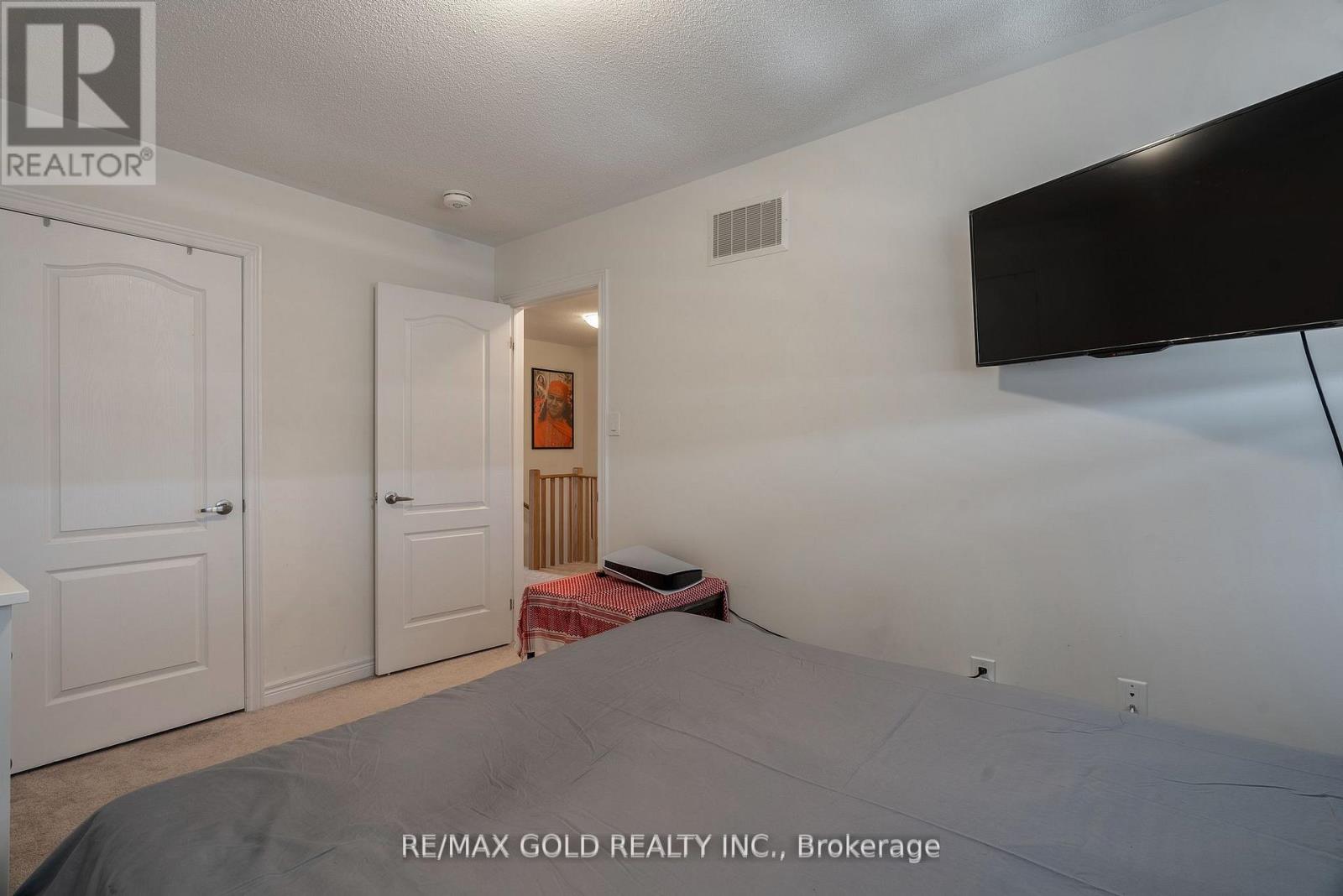 335 Stewart Street Property Photo 26