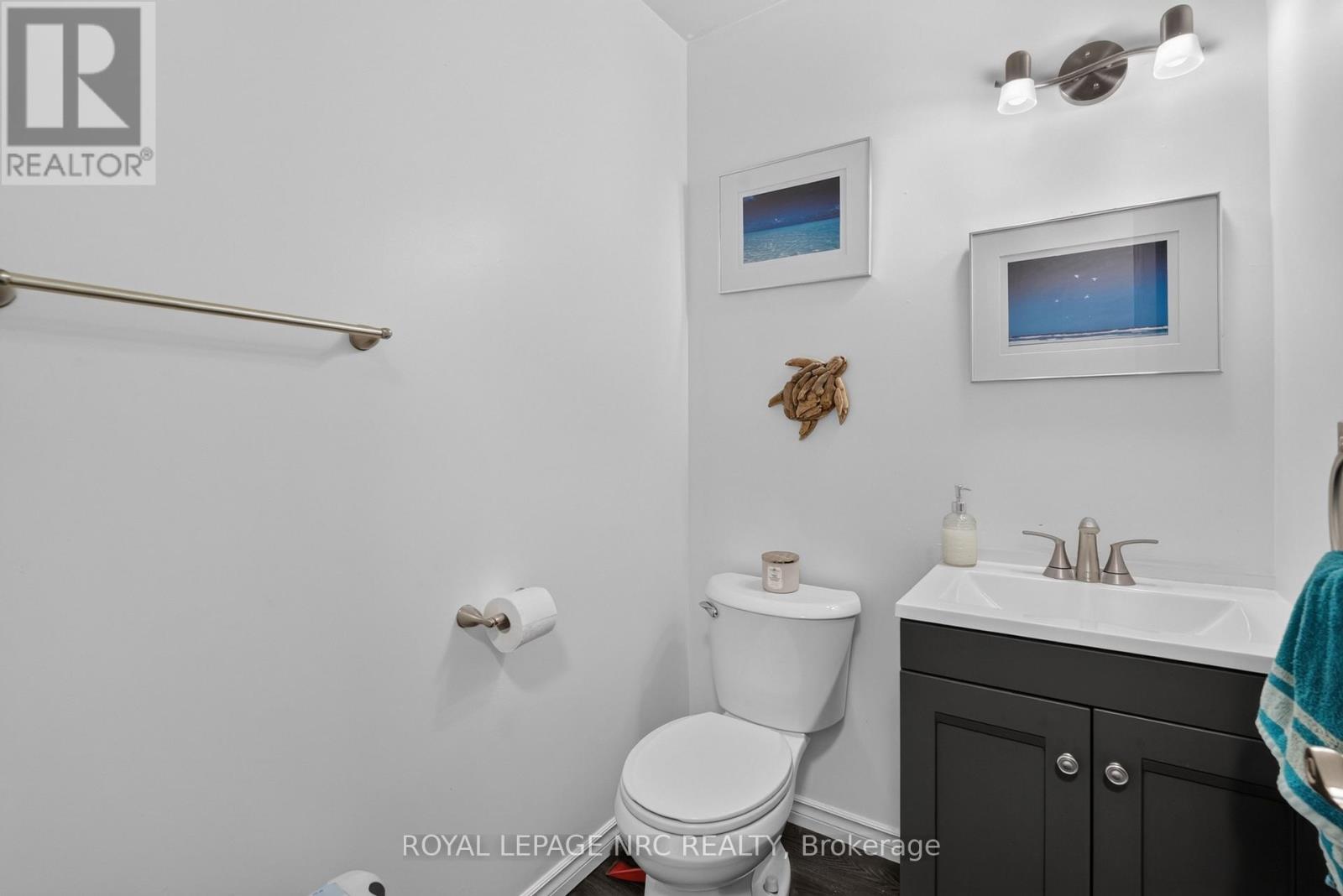 40 - 65 Dorchester Boulevard Property Photo 25