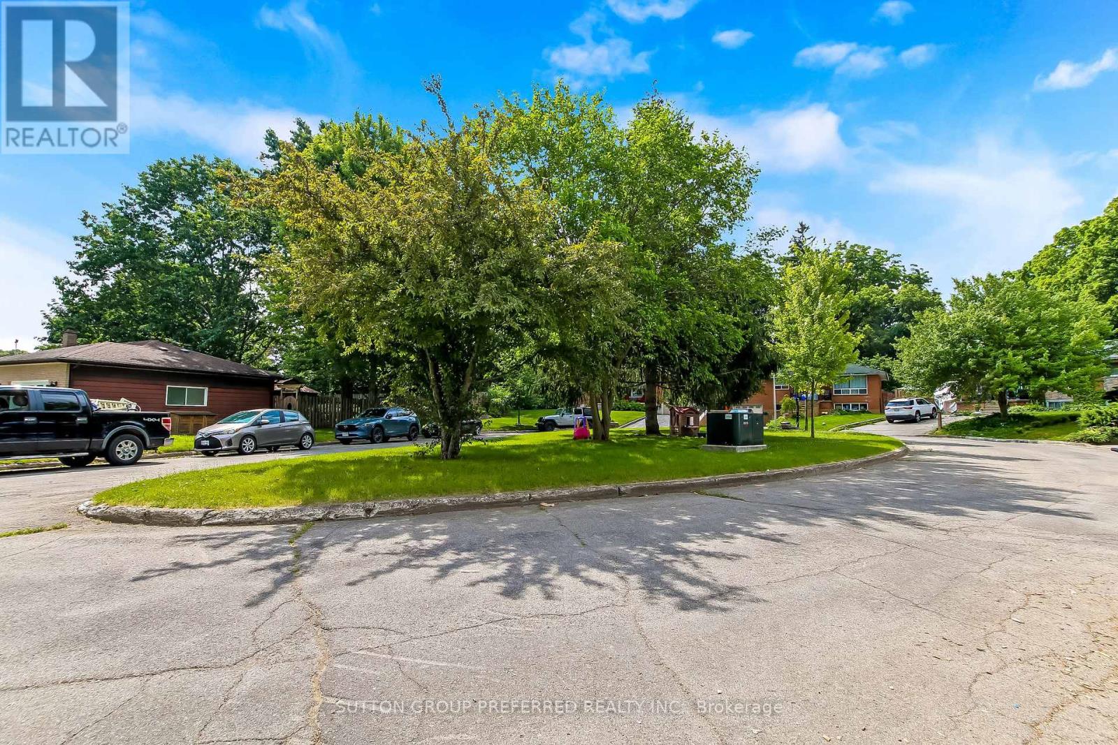 130 Fundy Avenue Property Photo 3