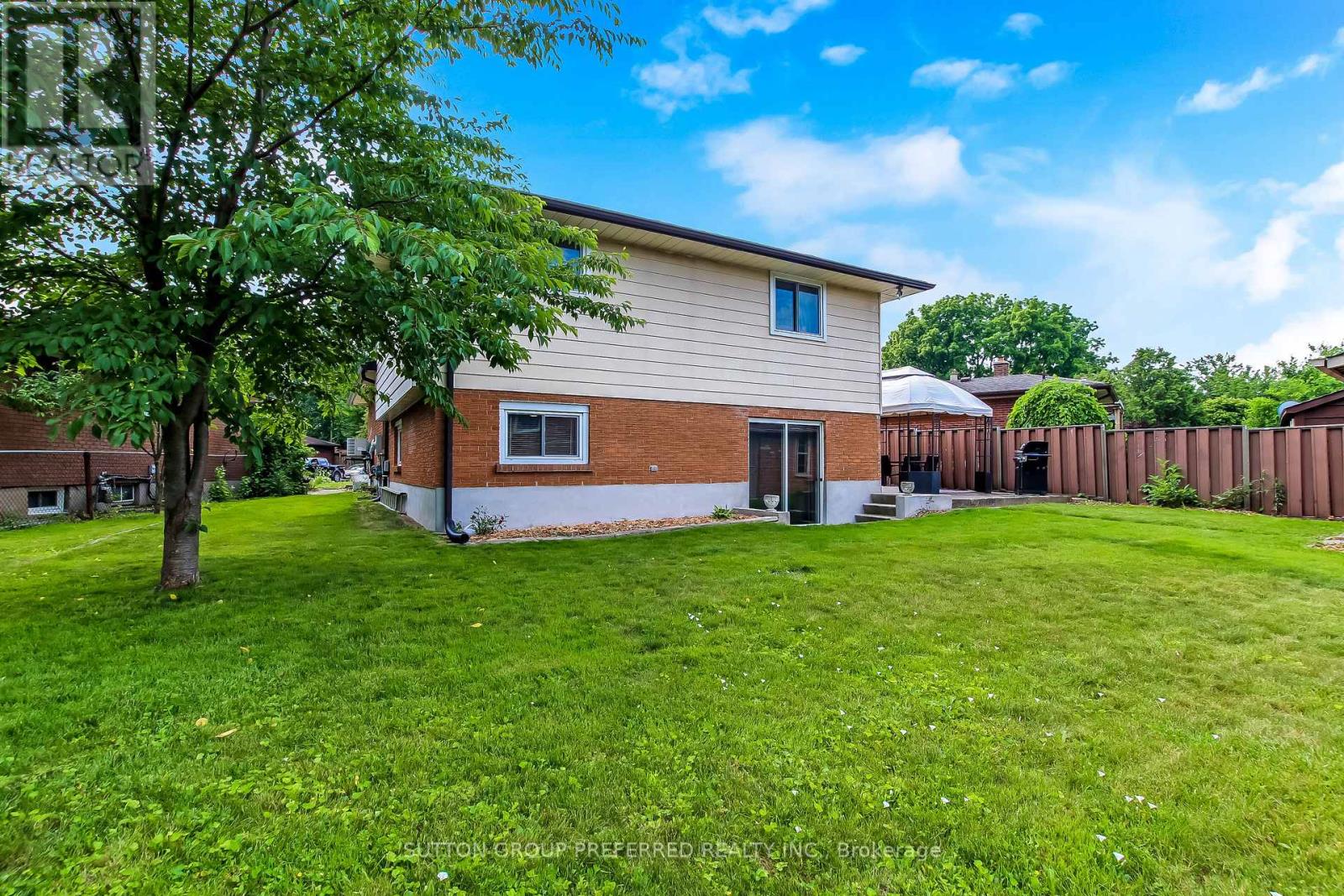 130 Fundy Avenue Property Photo 8