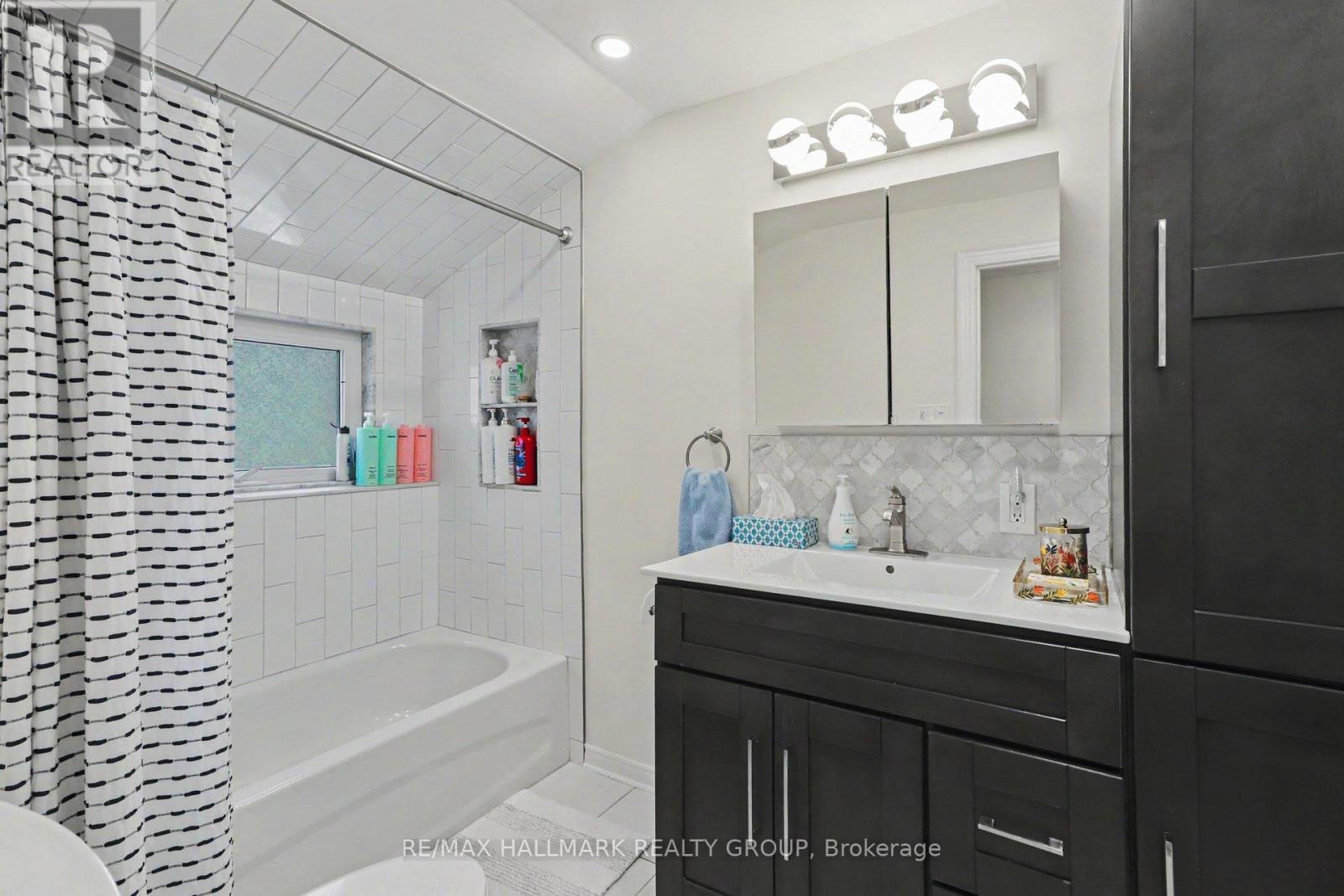 99 Dagmar Avenue Property Photo 19