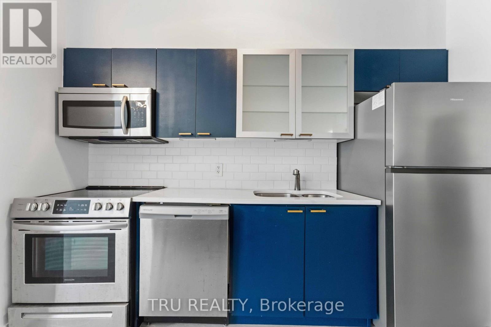 412 - 383 Cumberland Street Property Photo 15