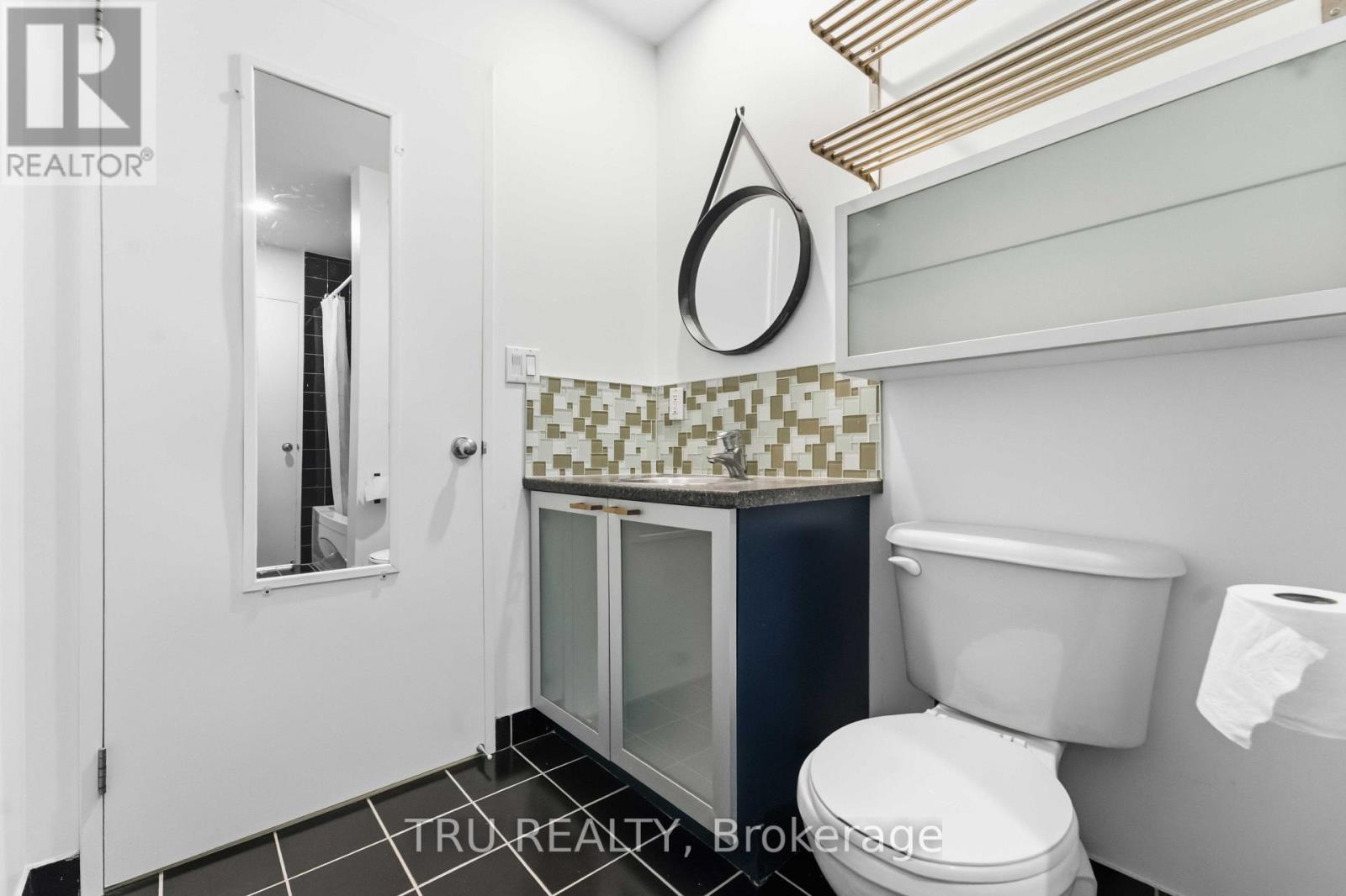 412 - 383 Cumberland Street Property Photo 24