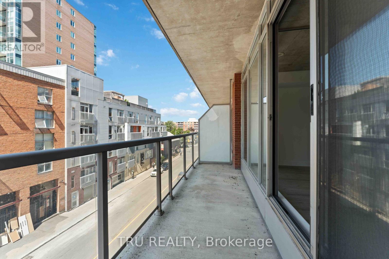 412 - 383 Cumberland Street Property Photo 26