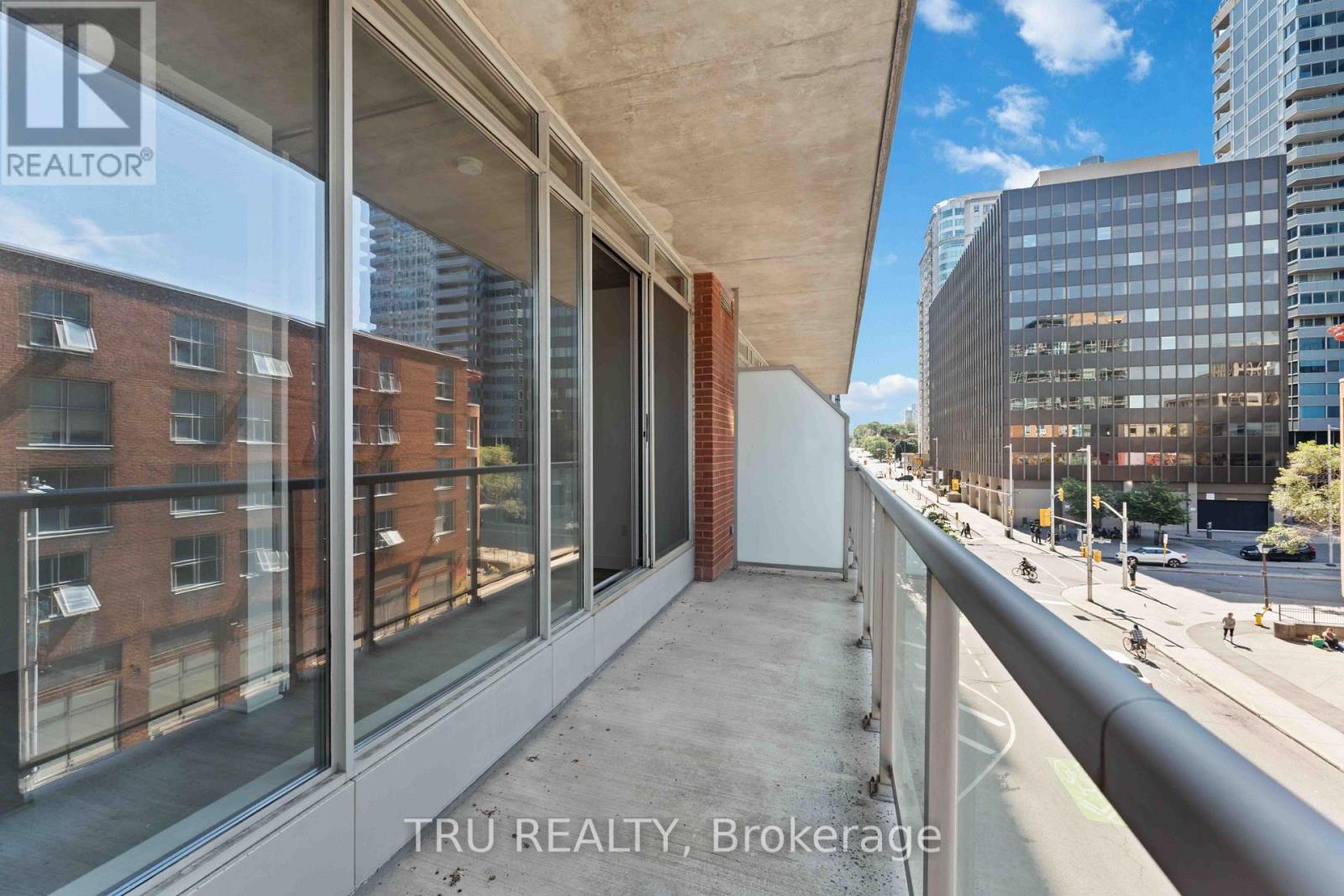 412 - 383 Cumberland Street Property Photo 30