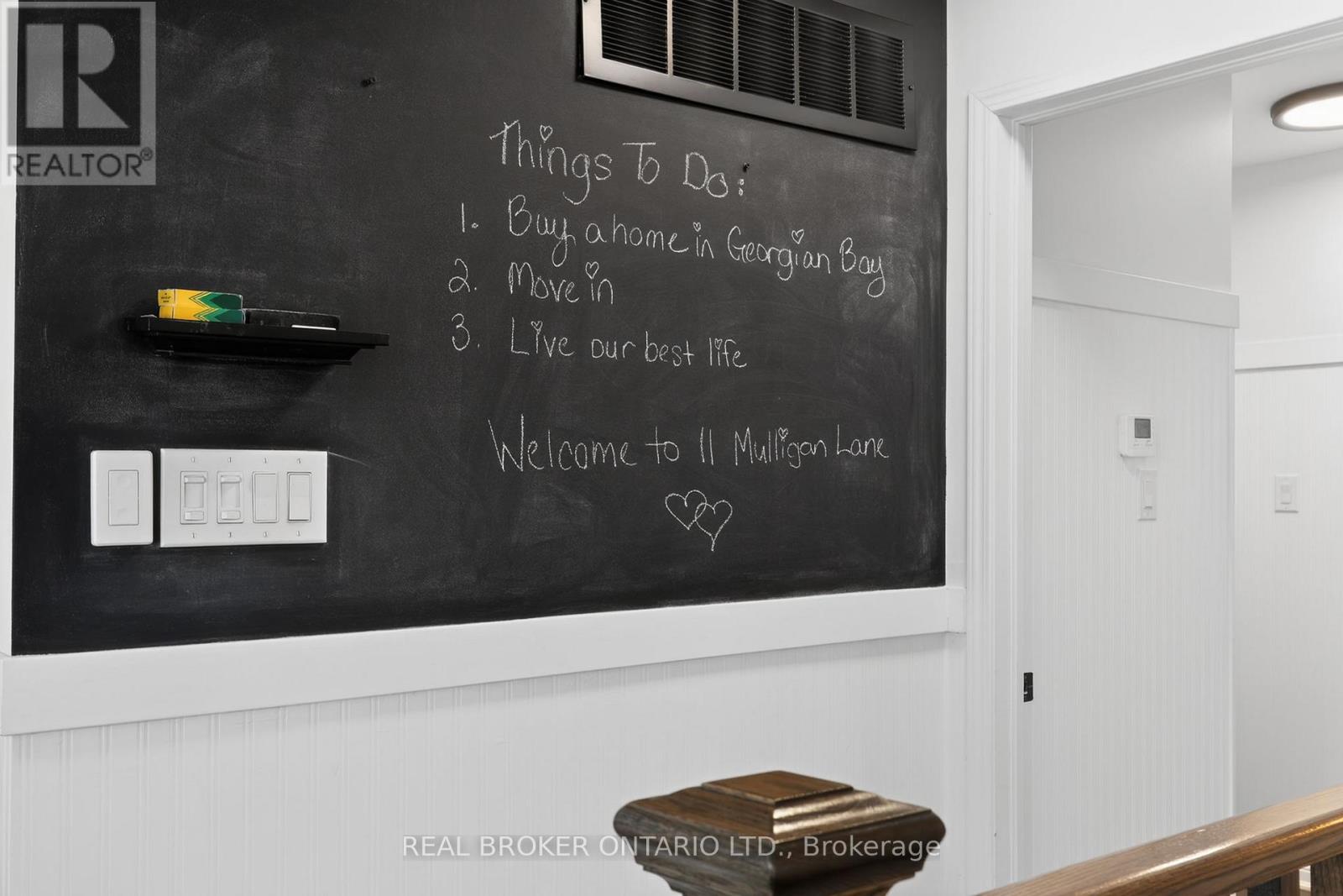 11 Mulligan Lane Property Photo 6