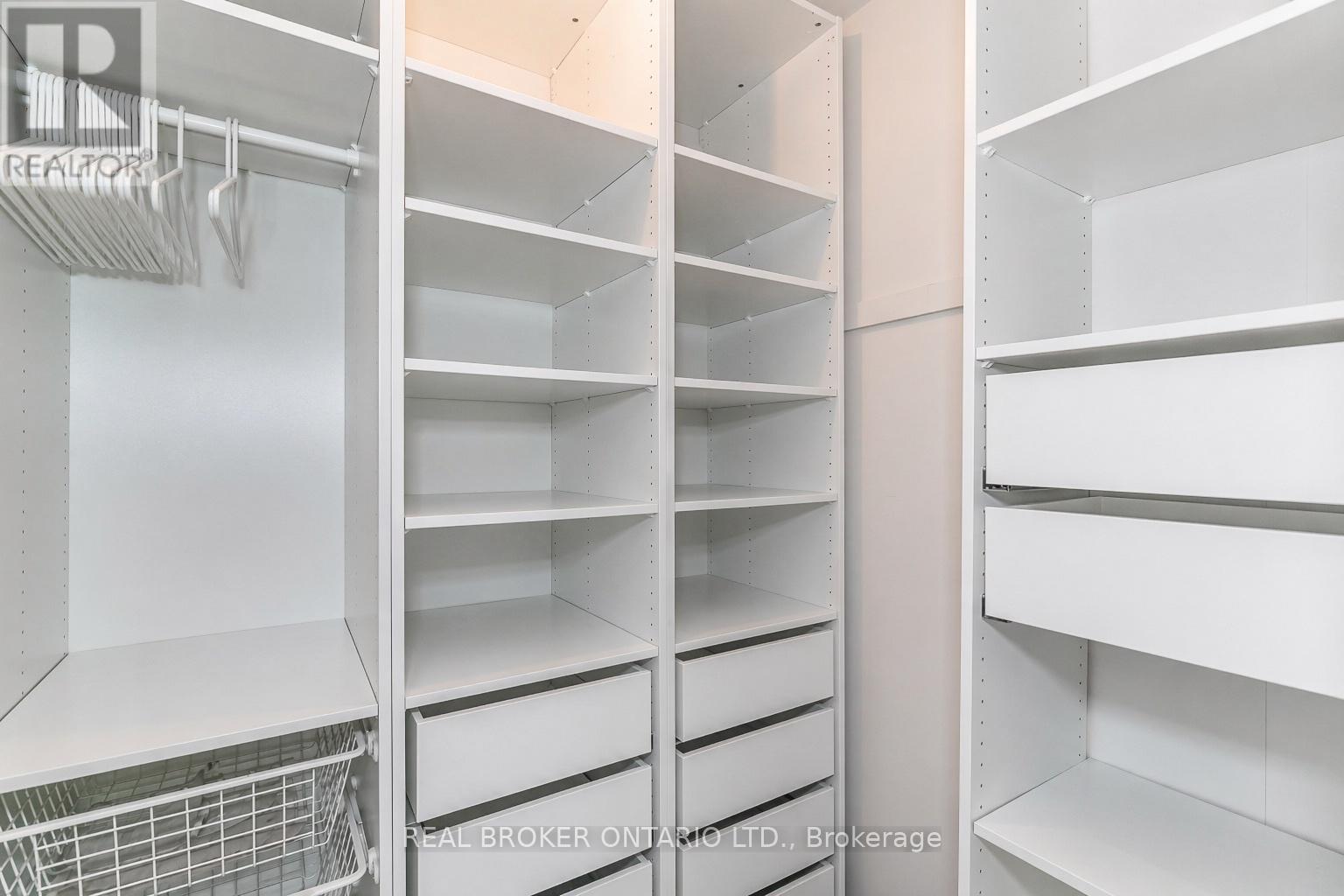 11 Mulligan Lane Property Photo 15