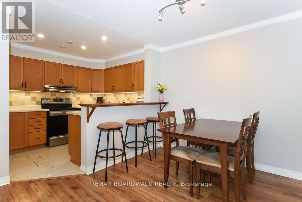 205 - 1760 Cabaret Lane Property Photo 19