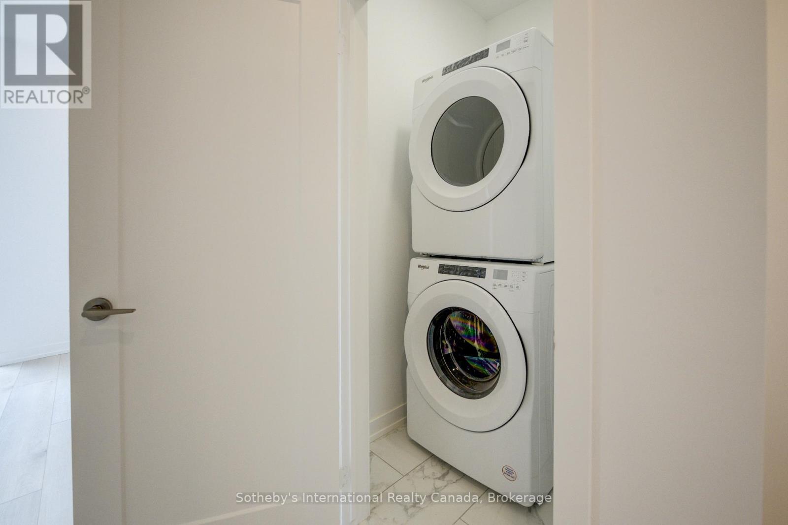 14 - 416 Dundas Street S Property Photo 25