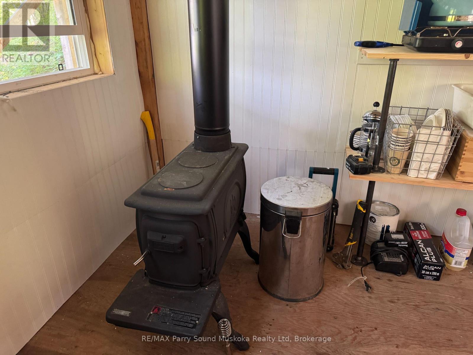 7 Bourbonnaise Island Property Photo 7