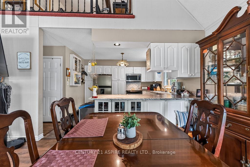 324 Rantz Road Property Photo 17