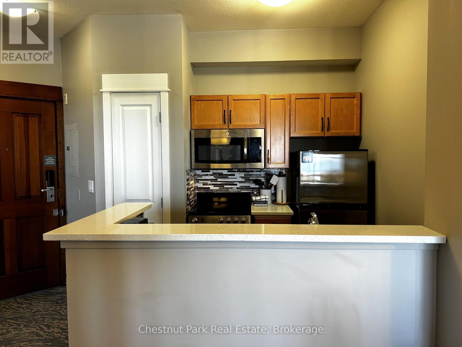 449 - 156 Jozo Weider Boulevard Property Photo 6