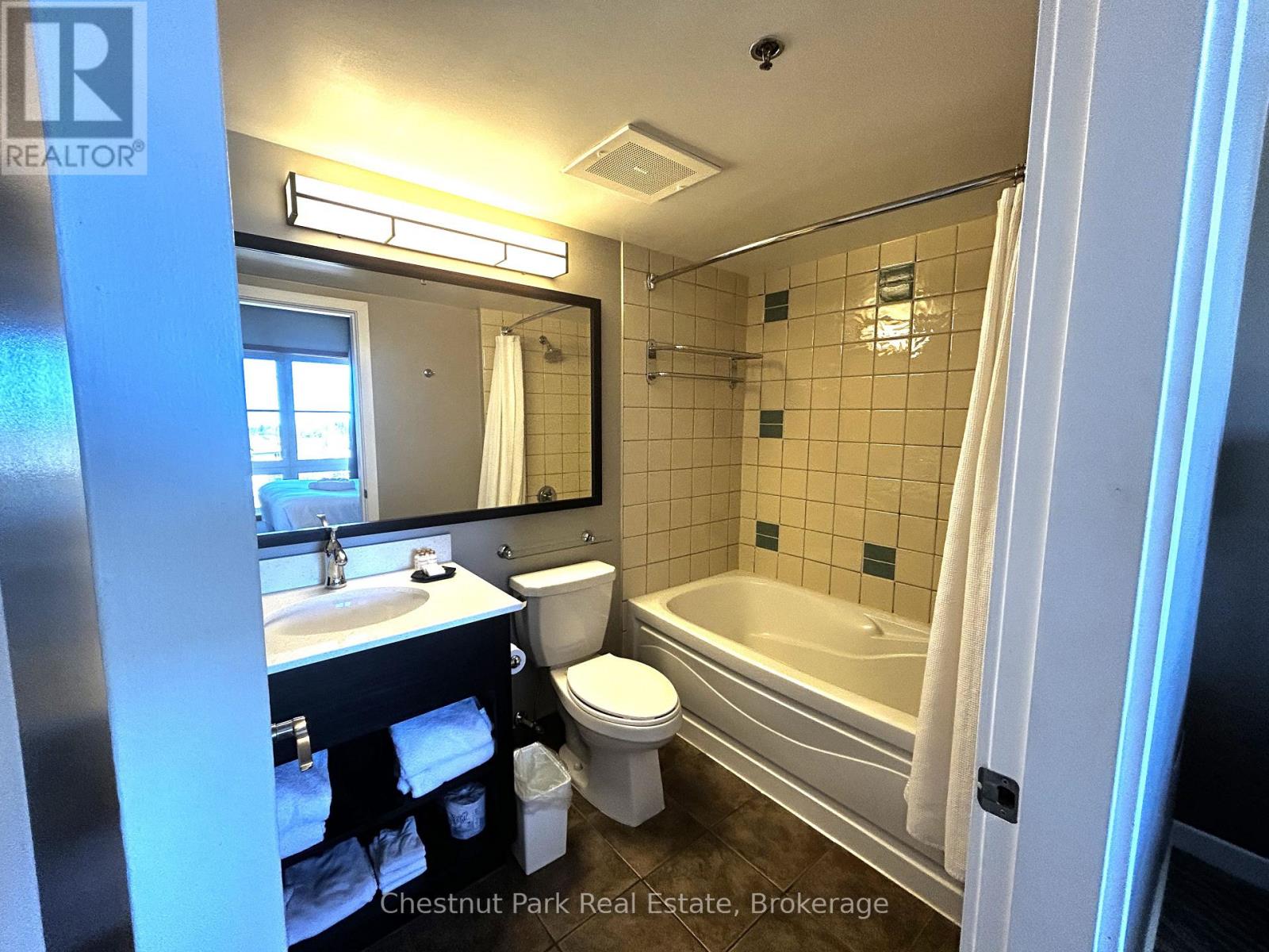 449 - 156 Jozo Weider Boulevard Property Photo 29