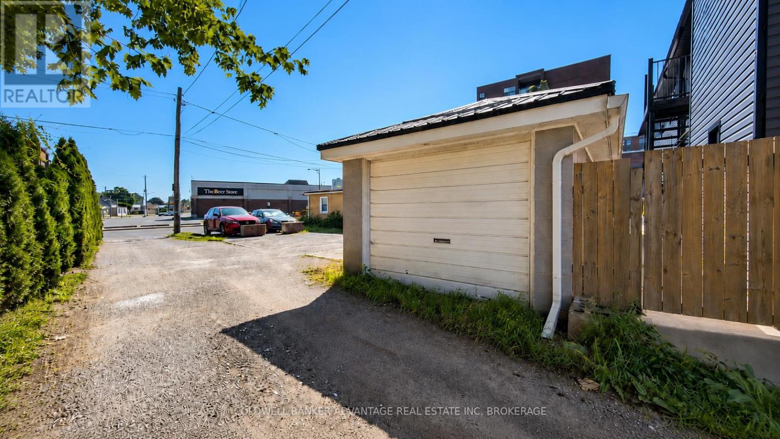 33 Raymond Street Property Photo 5