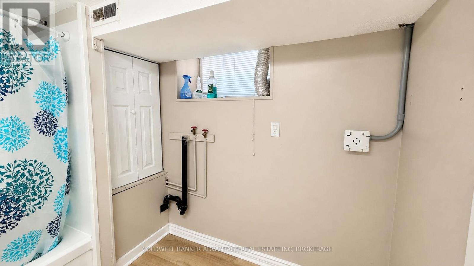 33 Raymond Street Property Photo 31