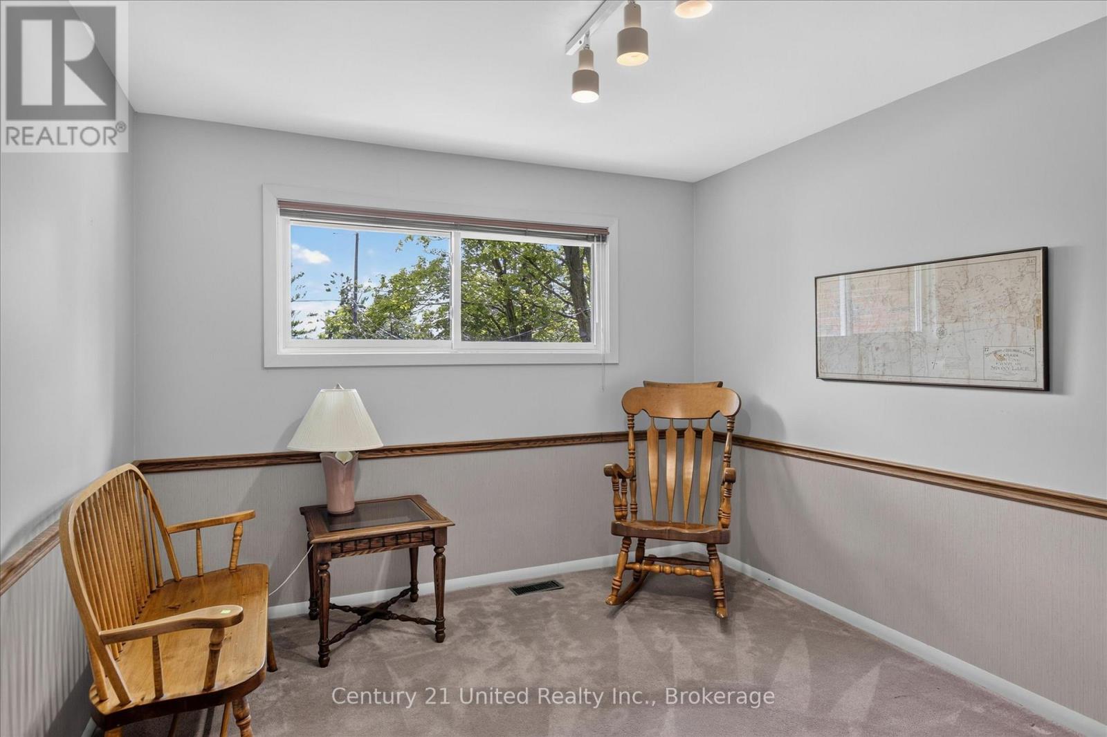 130 Earlwood Drive Property Photo 18