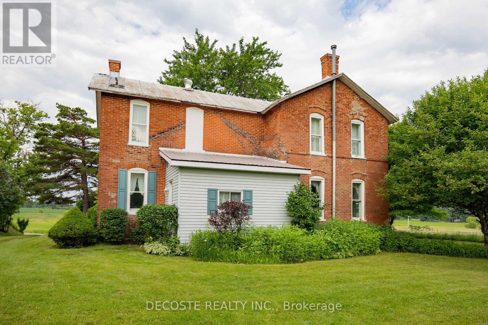 1915 County Road 34 Highway Property Photo 2