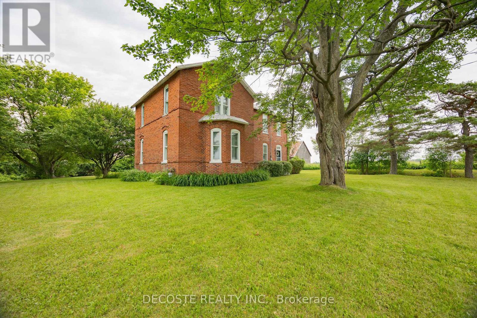 1915 County Road 34 Highway Property Photo 4