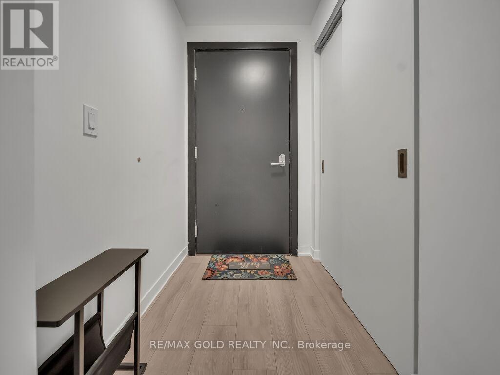 1405 - 5 Wellington Street Property Photo 18