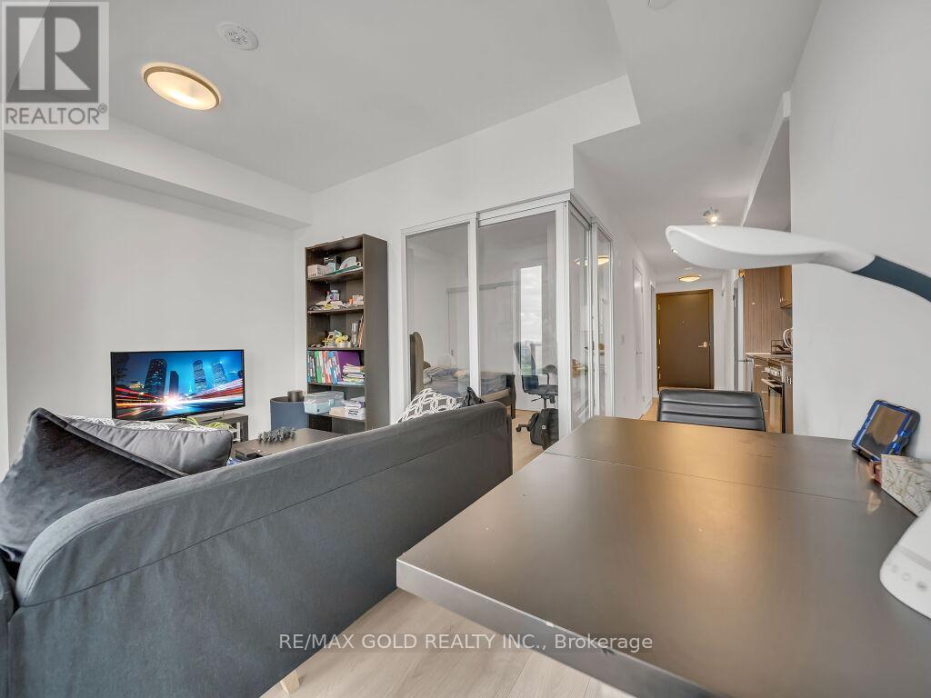 1405 - 5 Wellington Street Property Photo 37