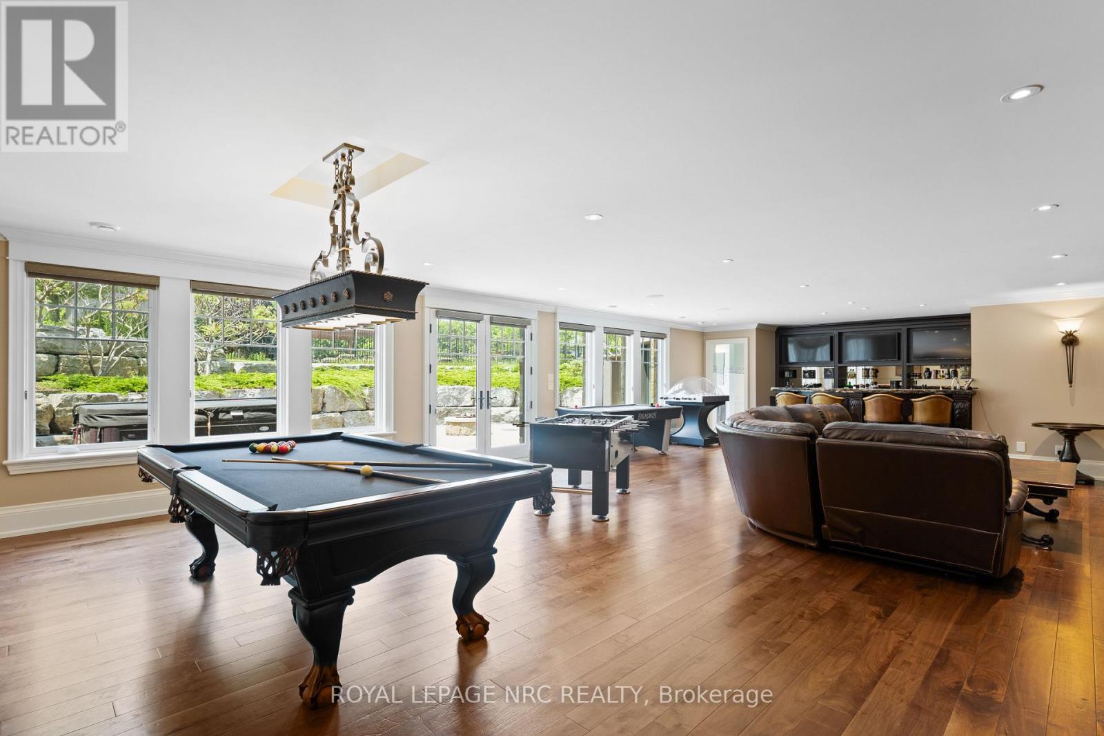 1234 Lakeshore Road Property Photo 19