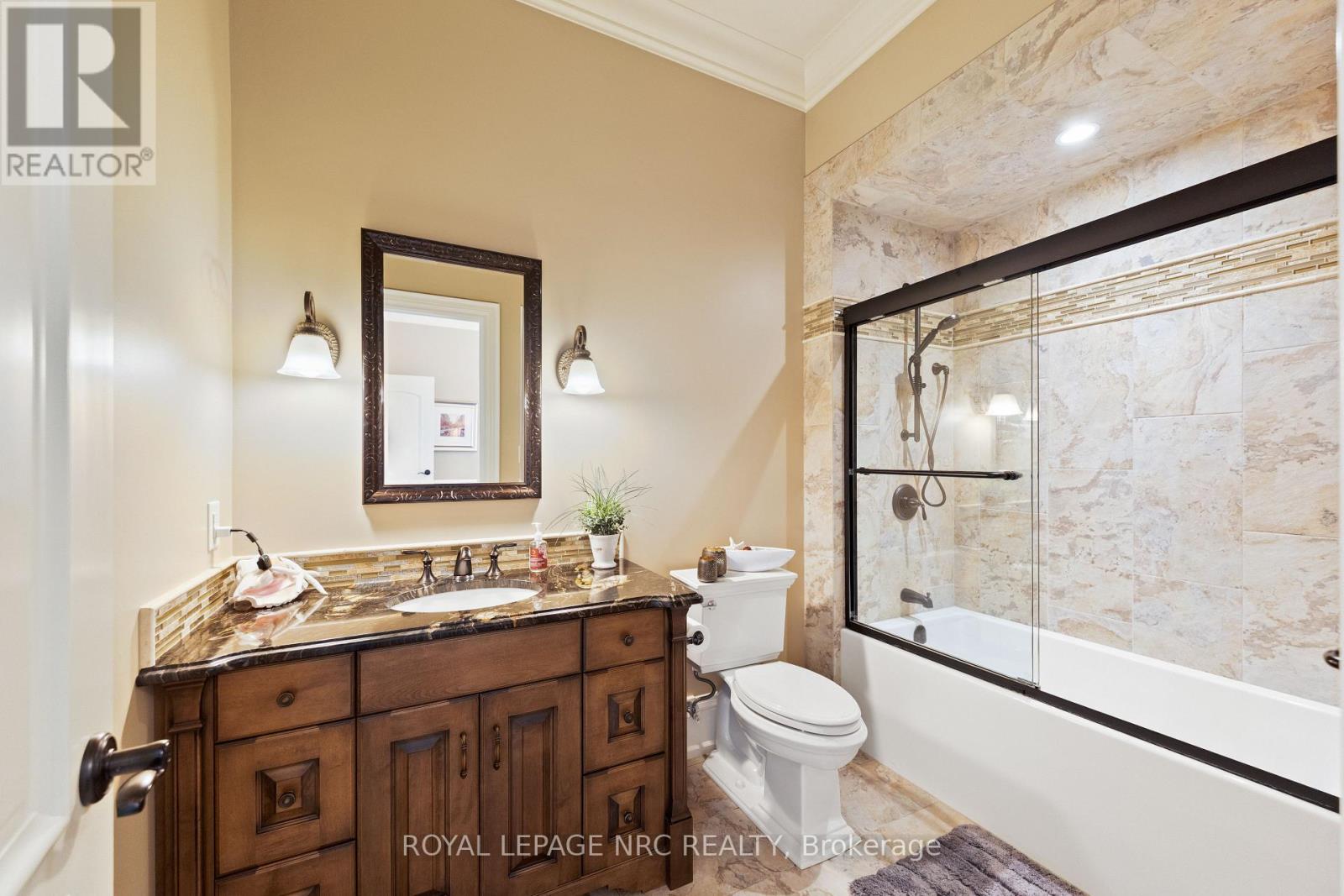 1234 Lakeshore Road Property Photo 29