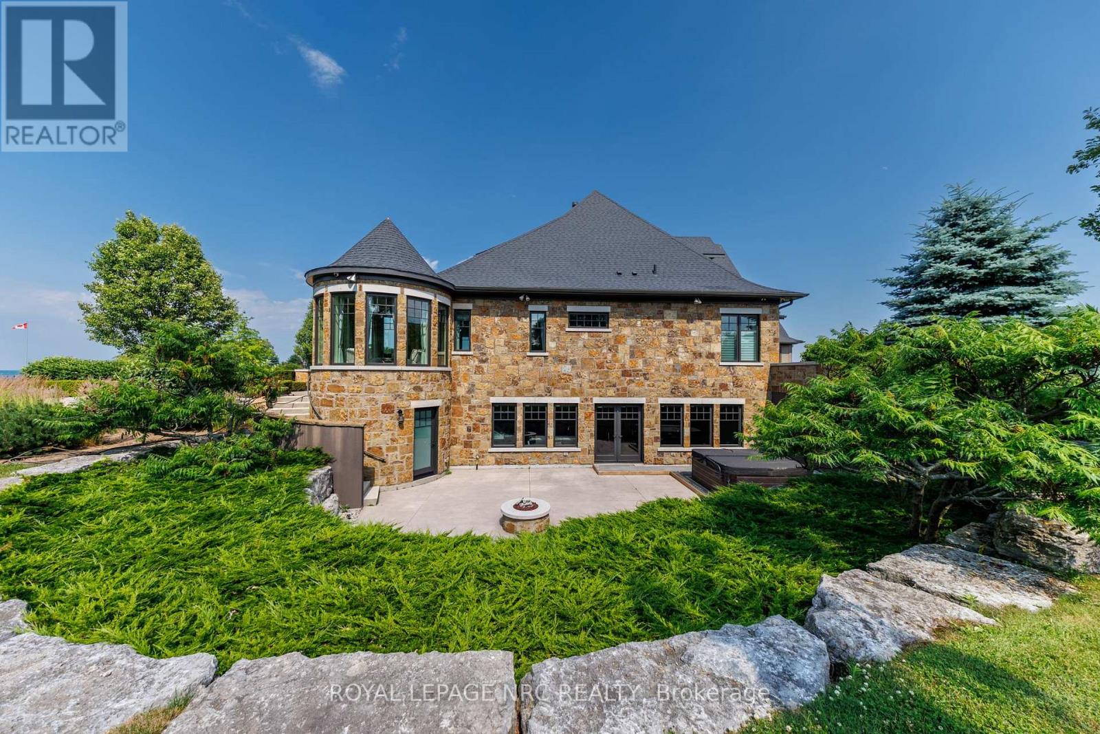 1234 Lakeshore Road Property Photo 40