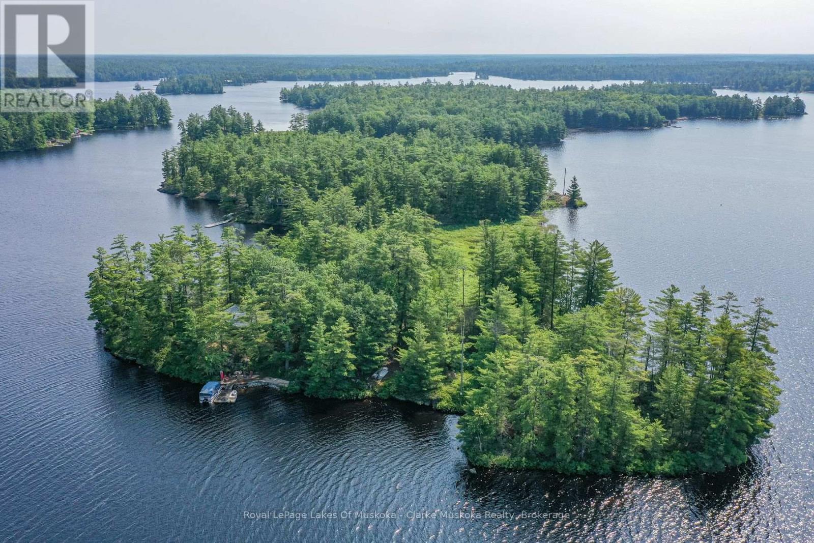 18 5kl Island Kahshe Lake Property Photo 2