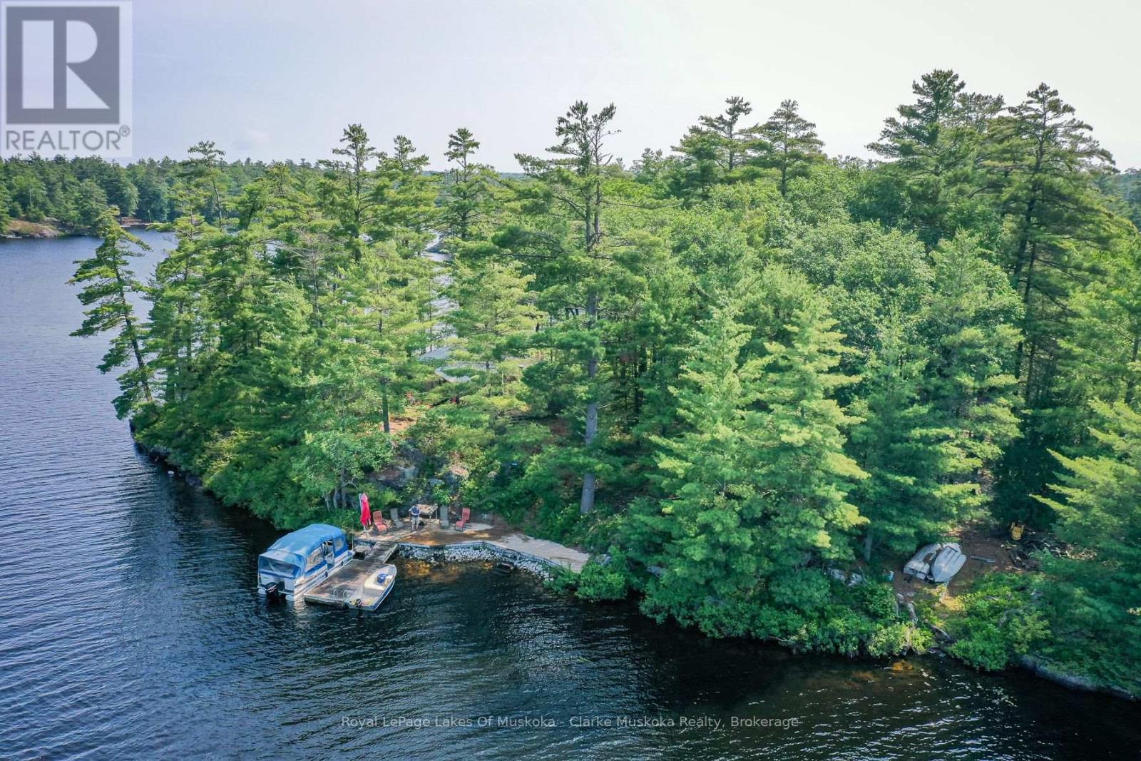 18 5kl Island Kahshe Lake Property Photo 20
