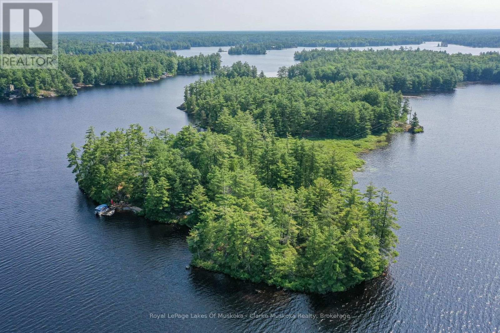18 5kl Island Kahshe Lake Property Photo 21