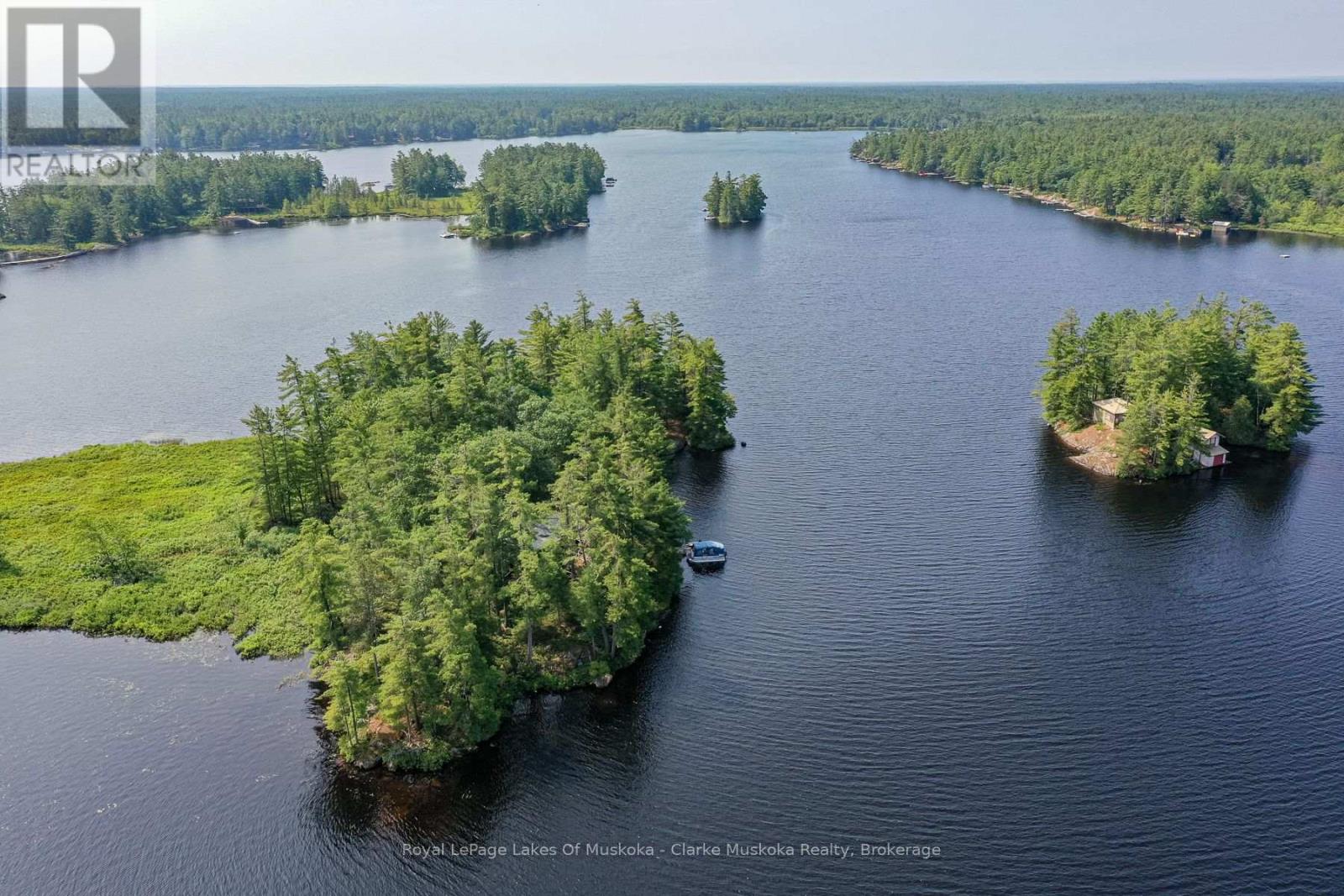 18 5kl Island Kahshe Lake Property Photo 25