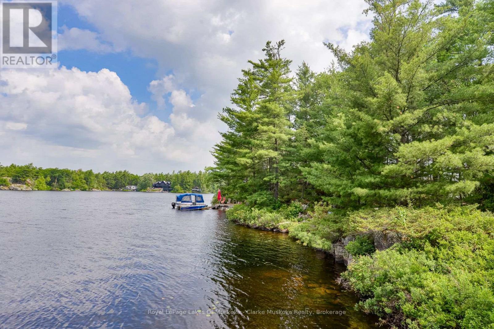 18 5kl Island Kahshe Lake Property Photo 26