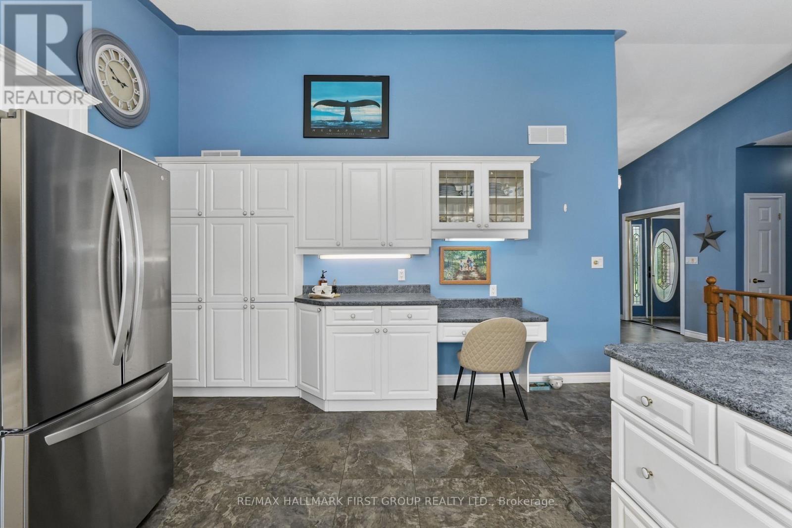 3211 Charbrook Crescent Property Photo 16