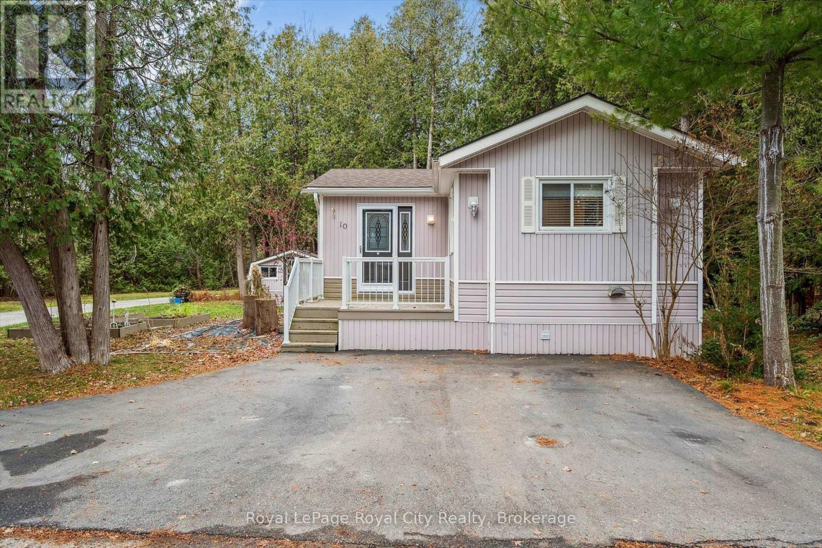 10 Spruce Avenue Property Photo 5