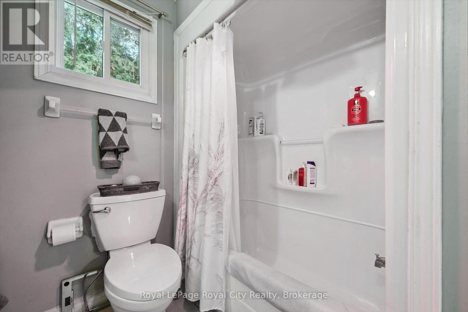 10 Spruce Avenue Property Photo 21