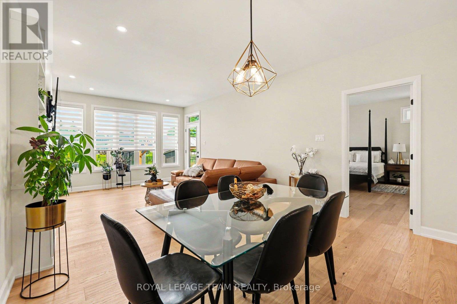 7a King Street N Property Photo 10