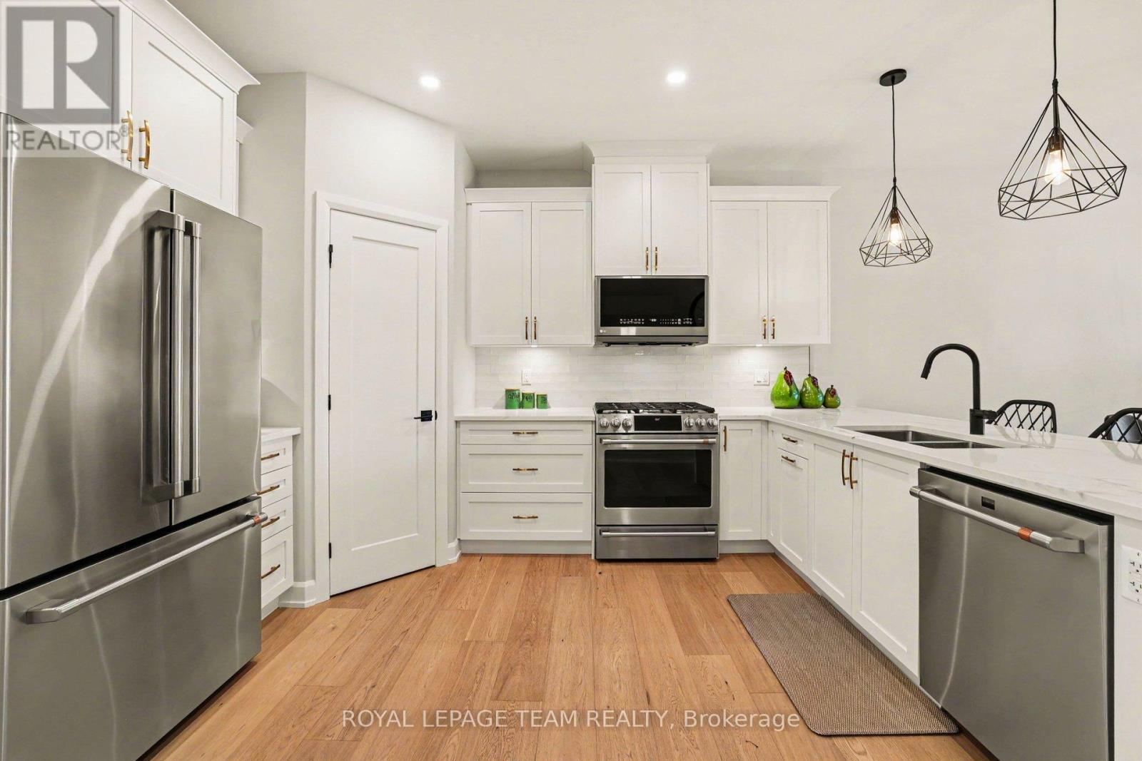 7a King Street N Property Photo 11