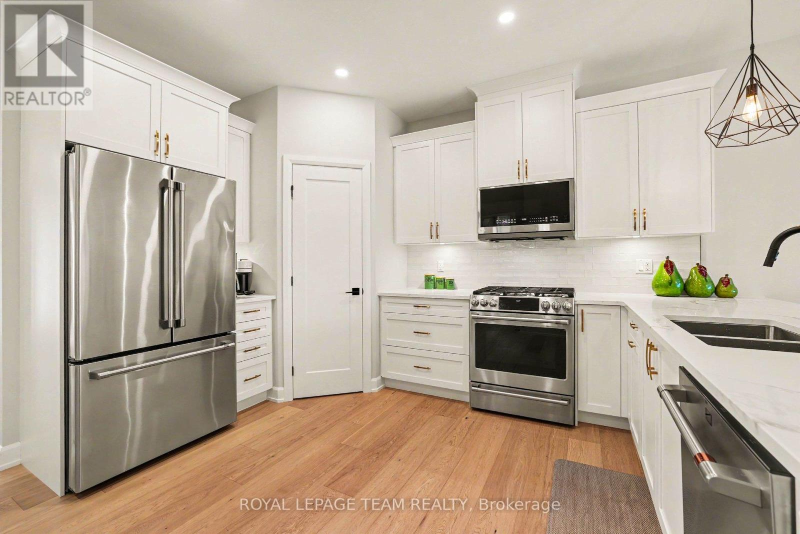 7a King Street N Property Photo 12