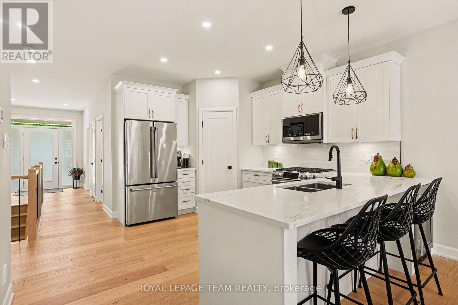 7a King Street N Property Photo 14