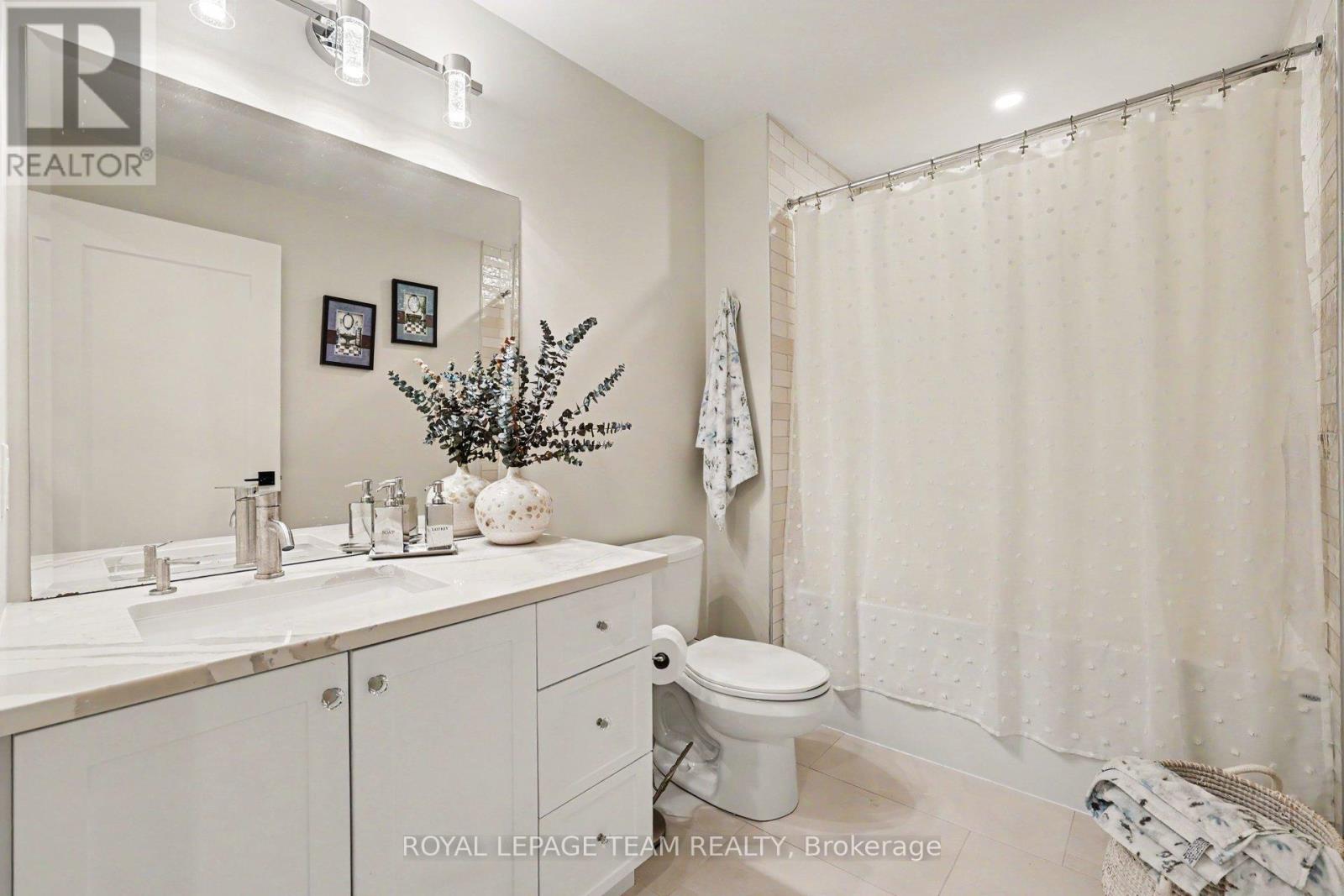 7a King Street N Property Photo 28