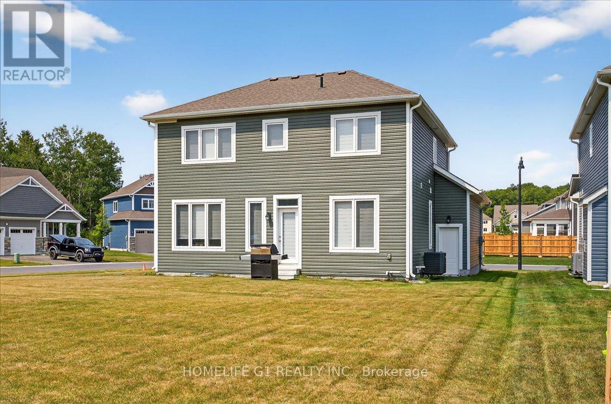 5 Dyer Crescent Property Photo 5