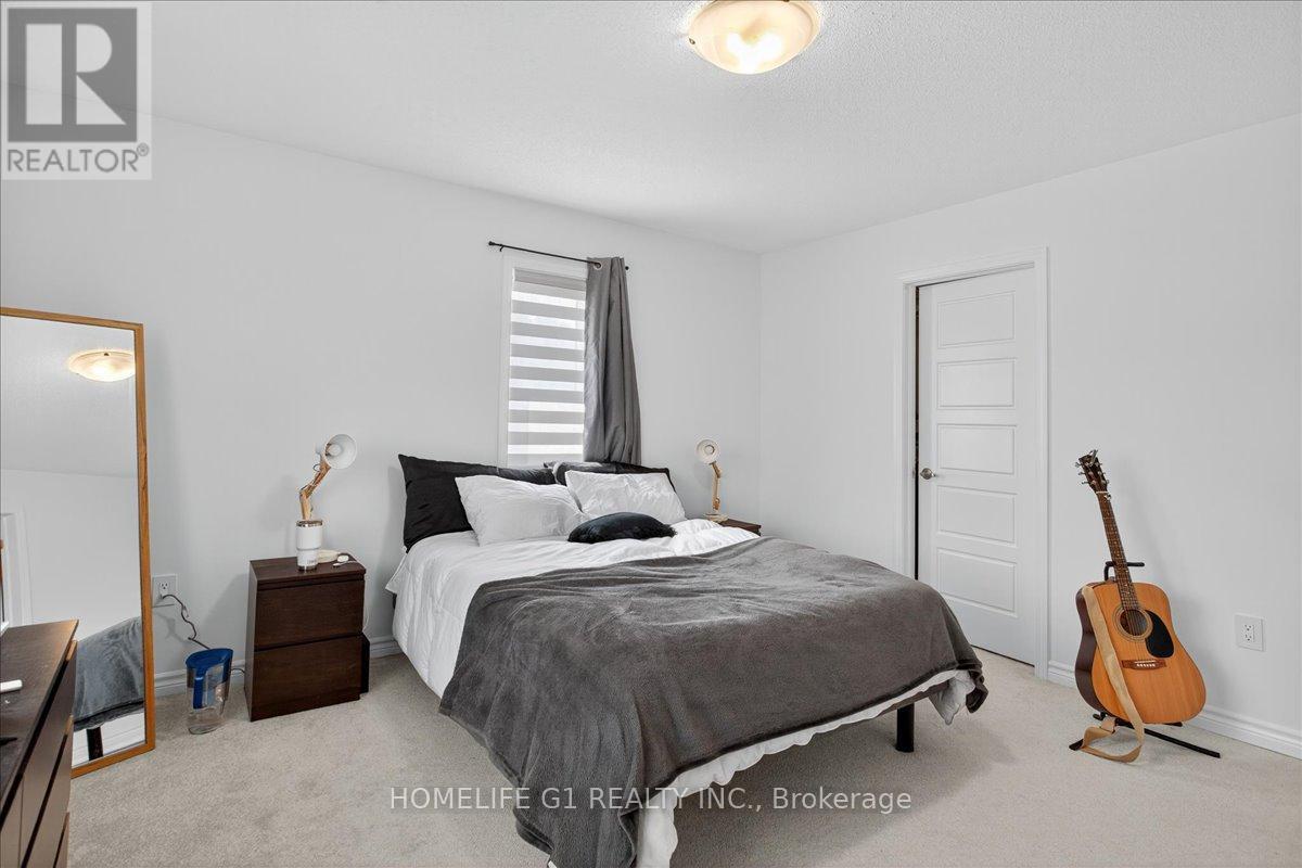 5 Dyer Crescent Property Photo 27
