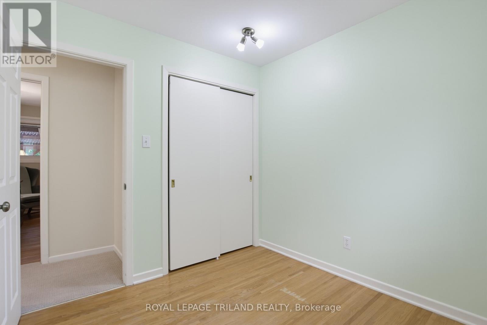 115 Champlain Crescent Property Photo 13