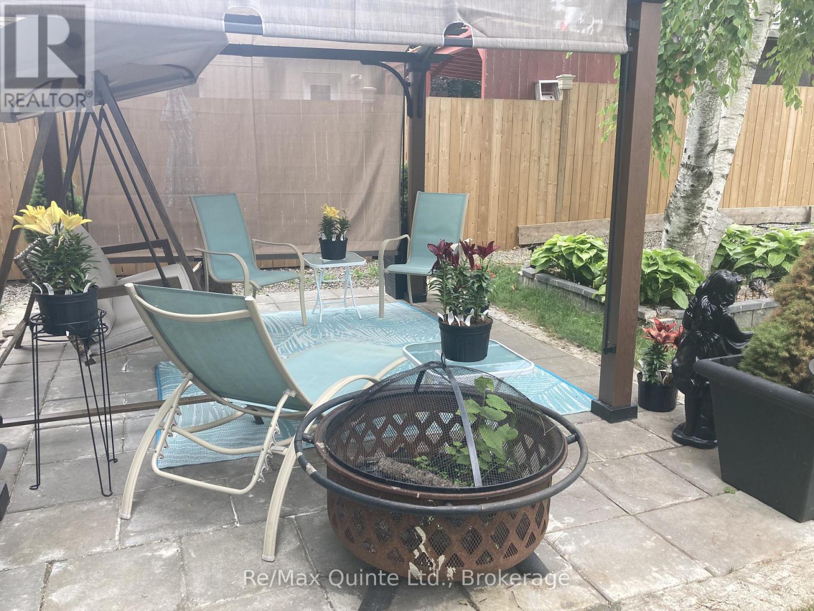 97 Spring Street Property Photo 31