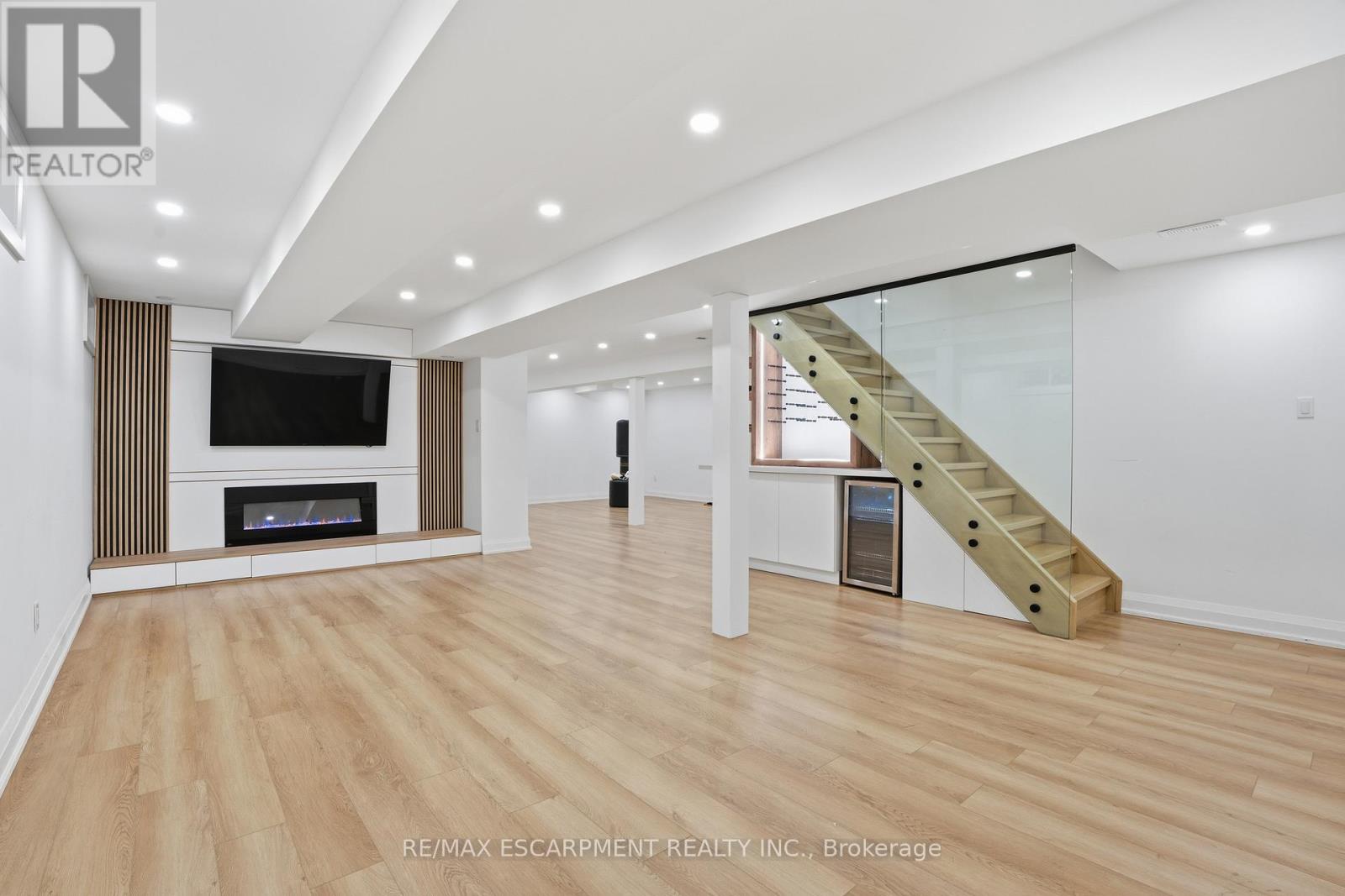 108 Greenshire Drive Property Photo 29