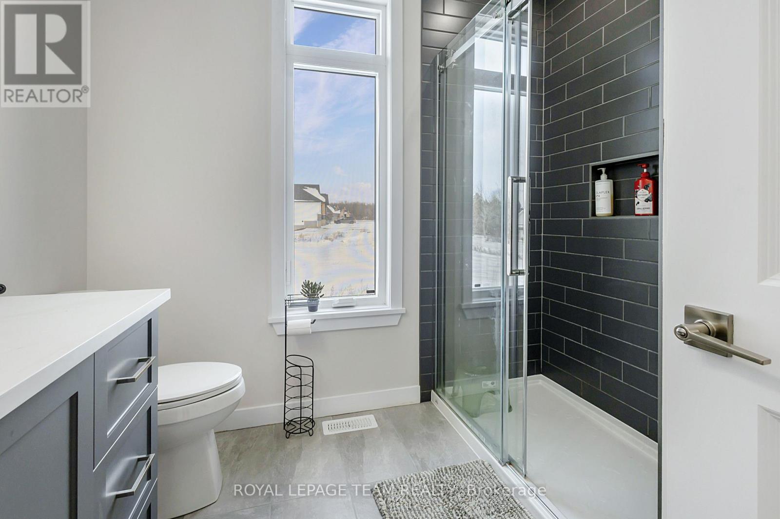 224 Trudeau Crescent Property Photo 33