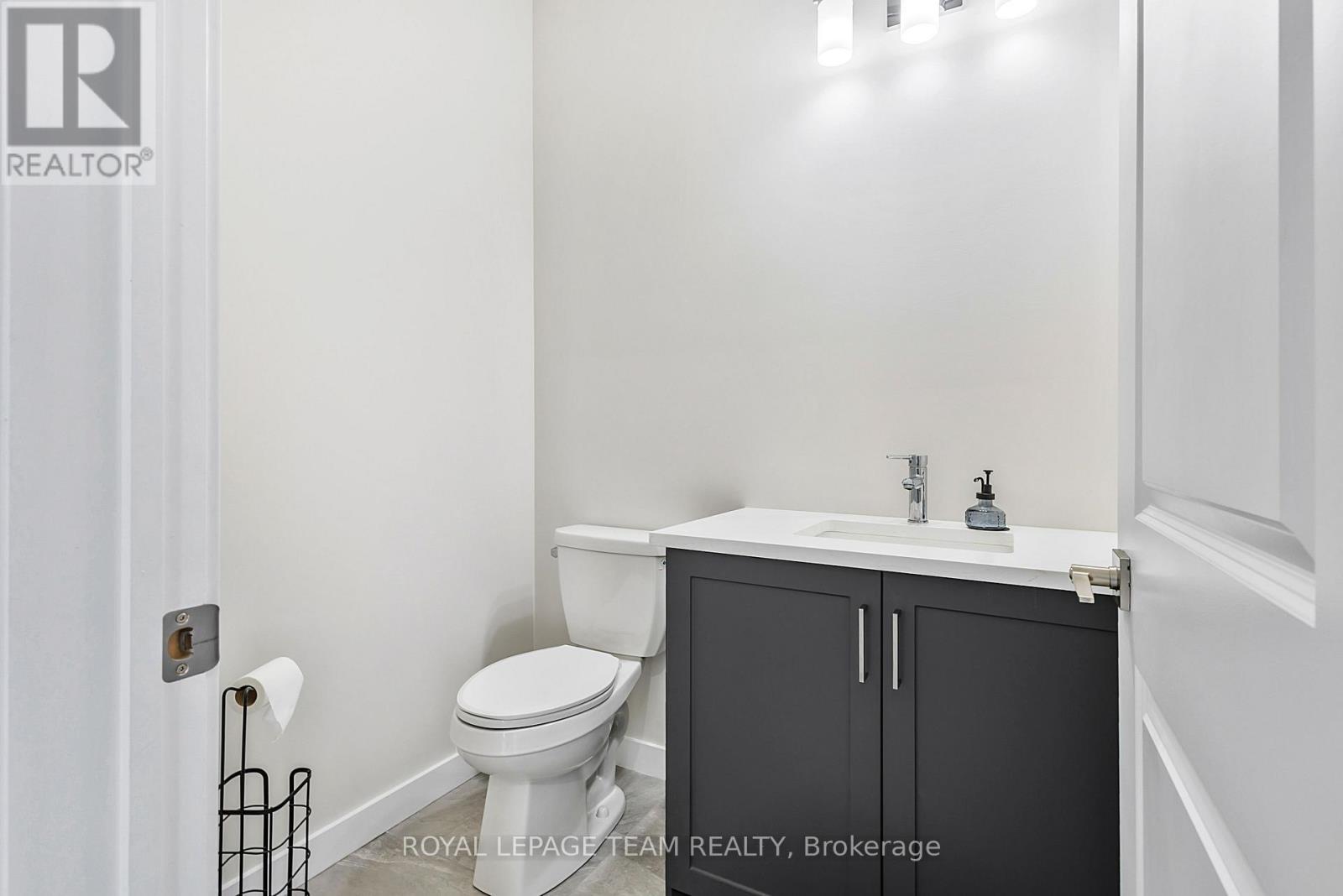 224 Trudeau Crescent Property Photo 38