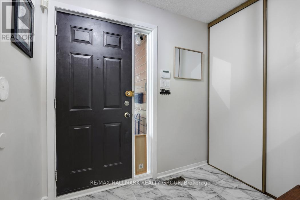 308 Lafontaine Avenue Property Photo 4